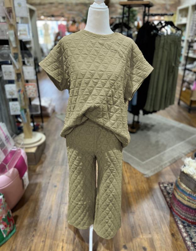 Casual quilted crew neck short-sleeved top & trousers two-piece set