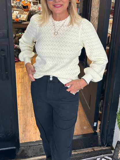 Scallop Collar Textured Top